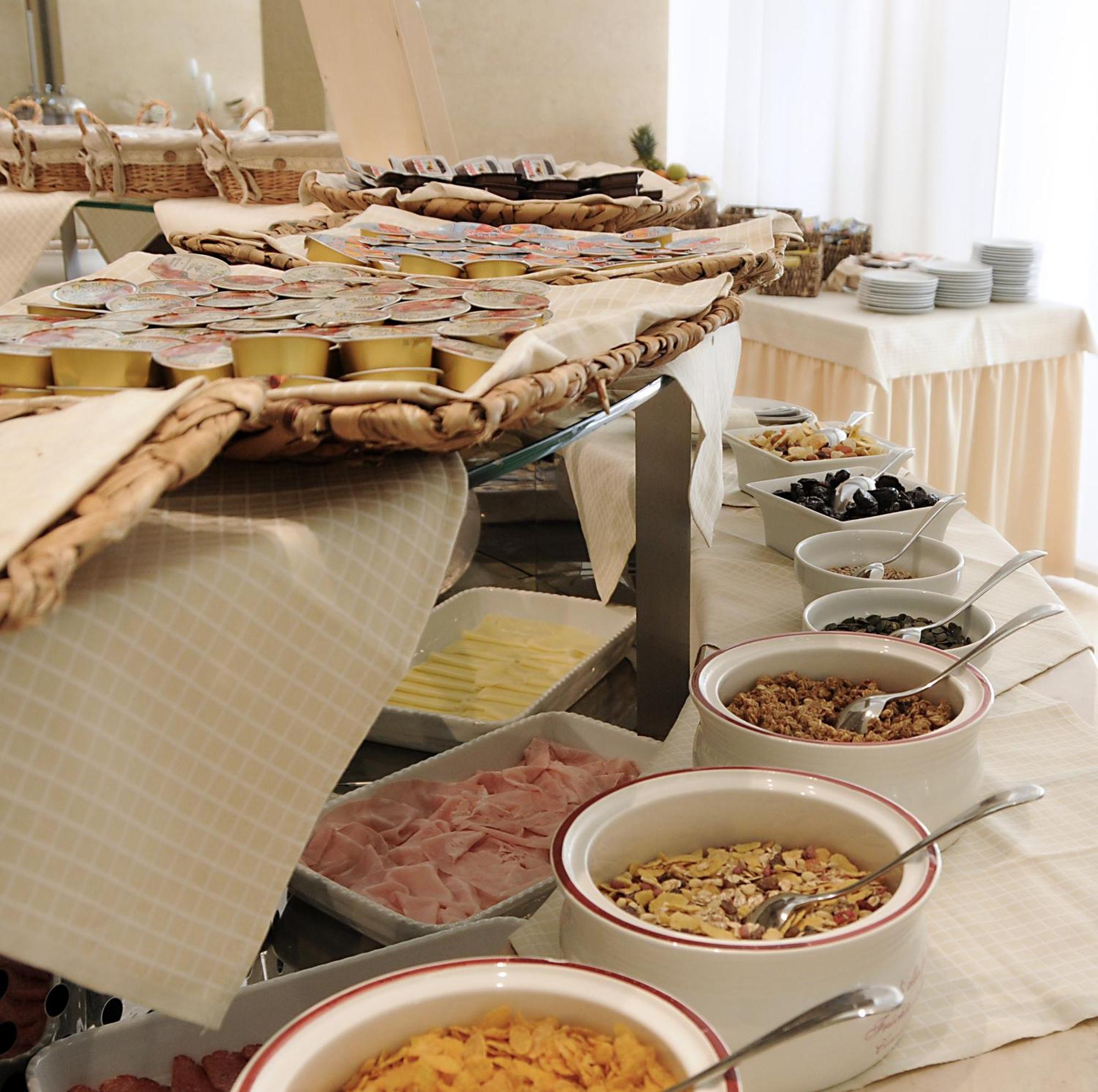 Hotel Rex ลินญาโน ซับเบียโดโร ภายนอก รูปภาพ