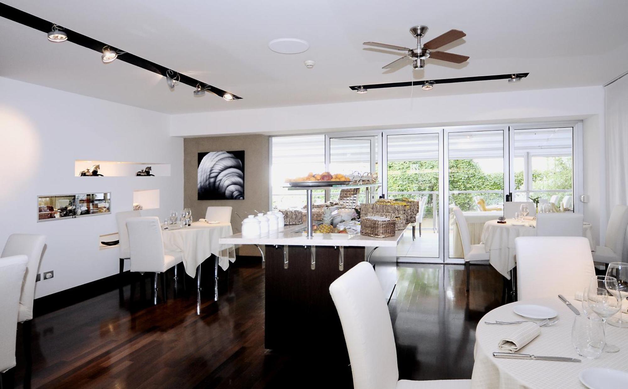 Hotel Rex ลินญาโน ซับเบียโดโร ภายนอก รูปภาพ